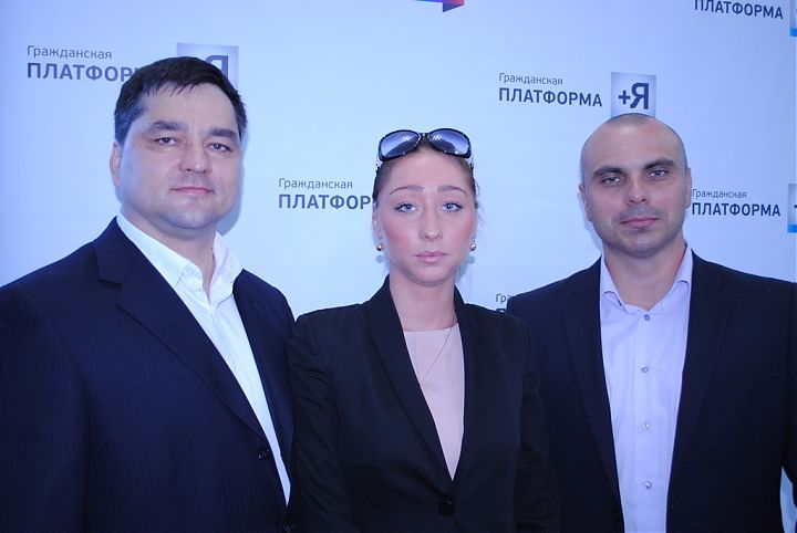 Александр и Анастасия Давыдовы и Александр Максаков